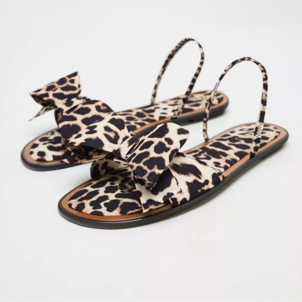 ZARA Leopard Bow Sandals - Picture 2 of 3